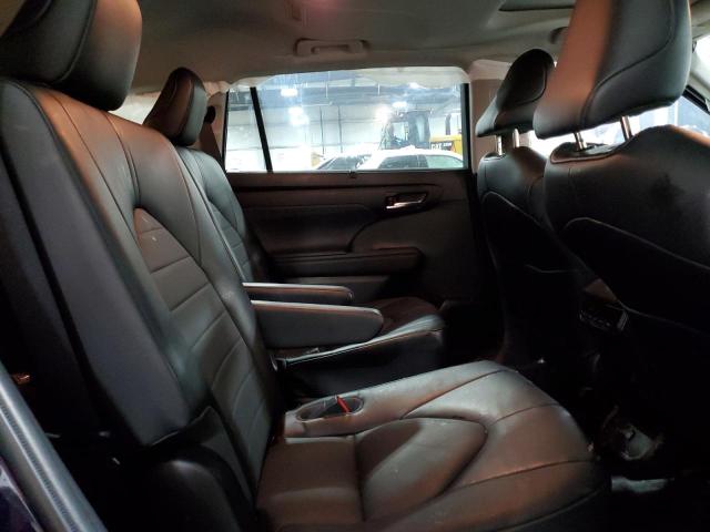 Photo 11 from auction – 2022 TOYOTA HIGHLANDER with VIN 5TDGZRBH6NS595095