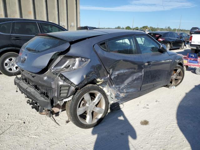 Photo 3 from auction – 2015 HYUNDAI VELOSTER with VIN KMHTC6AD4FU241047