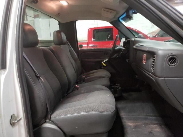 Photo 10 from auction – 2004 CHEVROLET SILVERADO with VIN 1GCEC14Z84Z263429