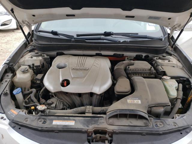 Photo 11 from auction – 2015 HYUNDAI SONATA HYB with VIN KMHEC4A41FA138635