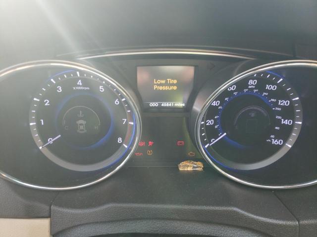 Photo 9 from auction – 2014 HYUNDAI SONATA SE with VIN 5NPEC4AC2EH829790