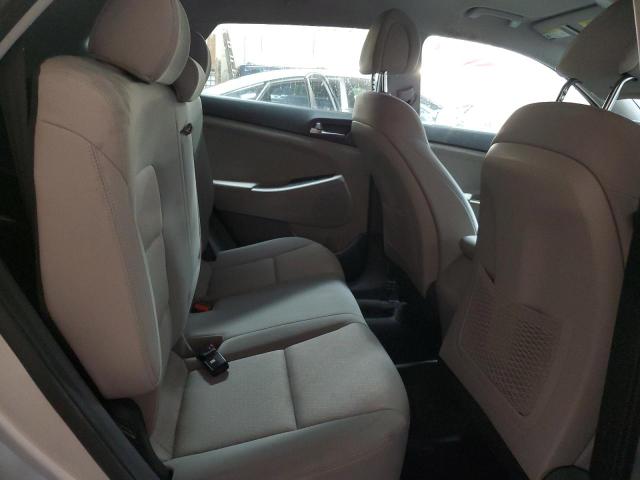 Photo 11 from auction – 2017 HYUNDAI TUCSON LIM with VIN KM8J3CA49HU268611