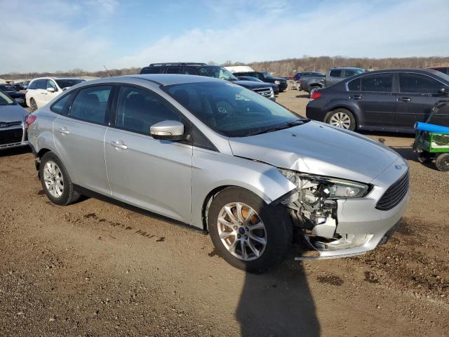 Photo 4 from auction – 2016 FORD FOCUS SE with VIN 1FADP3FE3GL315150