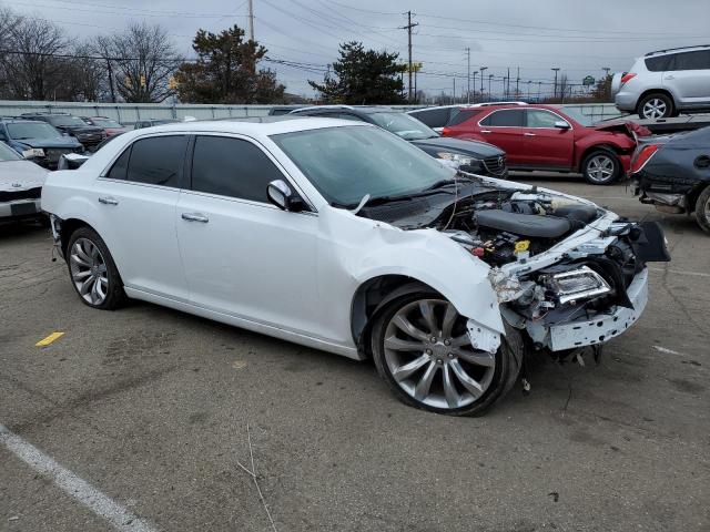 Photo 4 from auction – 2019 CHRYSLER 300 LIMITE with VIN 2C3CCAEG6KH613355