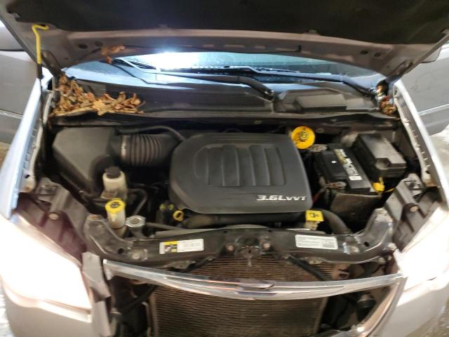 Photo 12 from auction – 2014 CHRYSLER TOWN & COU with VIN 2C4RC1BG7ER442818