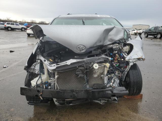 Photo 5 from auction – 2013 TOYOTA SIENNA XLE with VIN 5TDYK3DC8DS308572
