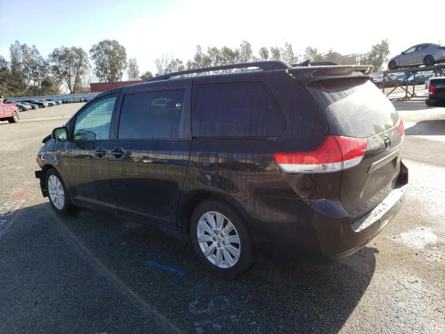 Photo 2 from auction – 2012 TOYOTA SIENNA XLE with VIN 5TDYK3DC7CS227772