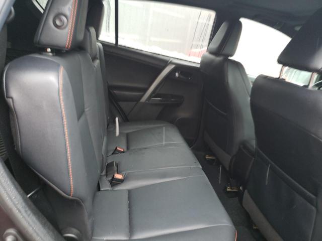 Photo 11 from auction – 2018 TOYOTA RAV4 SE with VIN 2T3JFREV3JW755037