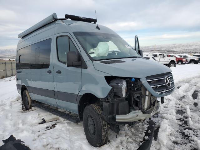 THOR 5TH WHEEL 2022 with VIN W1X4EBVY5LT035407 - Photo from auction