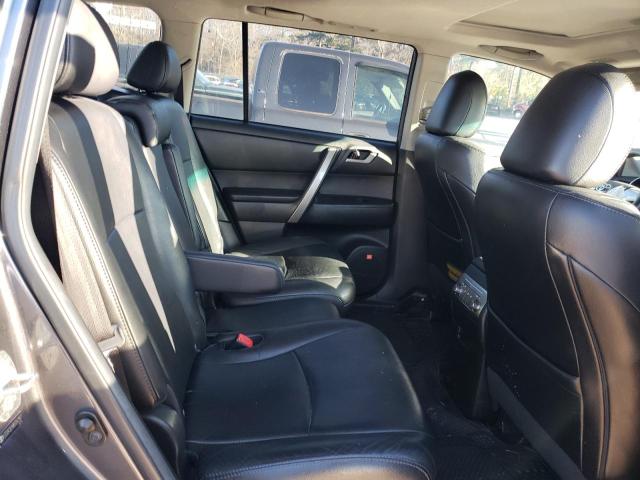 Photo 10 from auction – 2011 TOYOTA HIGHLANDER with VIN 5TDZK3EH9BS042961
