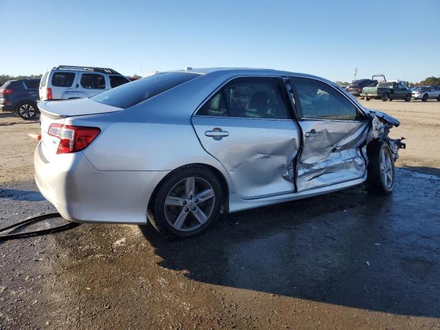 Photo 3 from auction – 2013 TOYOTA CAMRY L with VIN 4T1BF1FK7DU705040