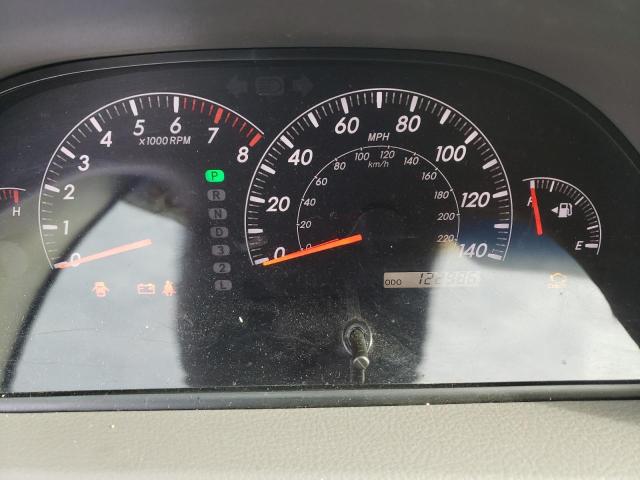 Photo 9 from auction – 2005 TOYOTA CAMRY LE with VIN 4T1BE32K55U514626