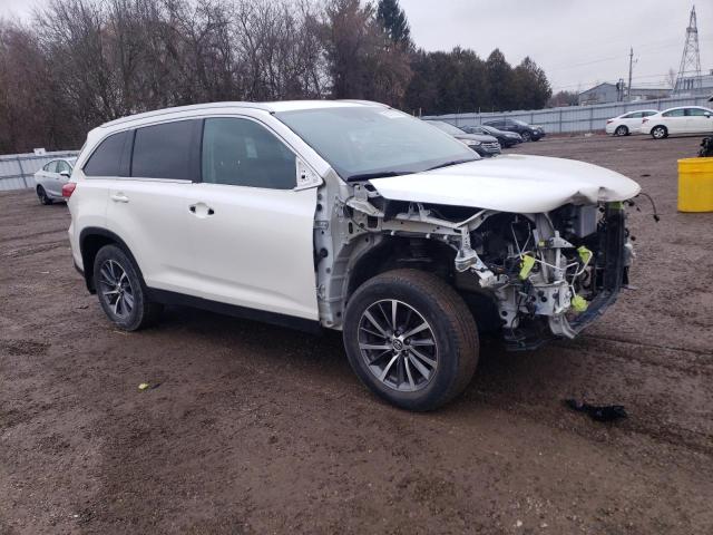 Photo 4 from auction – 2019 TOYOTA HIGHLANDER with VIN 5TDJZRFH0KS570799