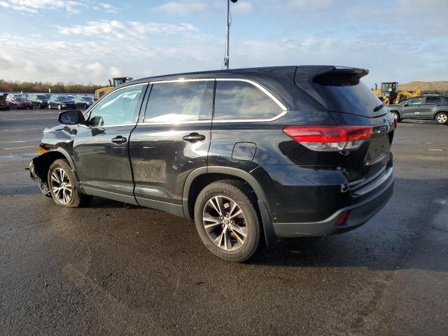 Photo 2 from auction – 2019 TOYOTA HIGHLANDER with VIN 5TDBZRFHXKS915776