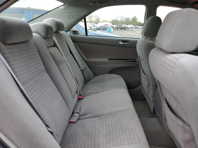 Photo 10 from auction – 2005 TOYOTA CAMRY LE with VIN 4T1BE30K15U526002