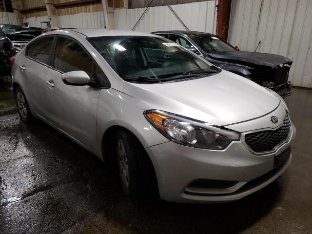 Photo 4 from auction – 2016 KIA FORTE LX with VIN KNAFK4A6XG5619049
