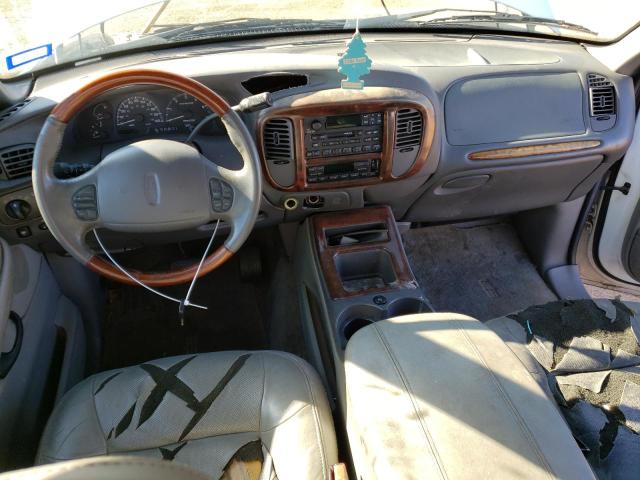 Photo 8 from auction – 2001 LINCOLN NAVIGATOR with VIN 5LMEU27R41LJ19348