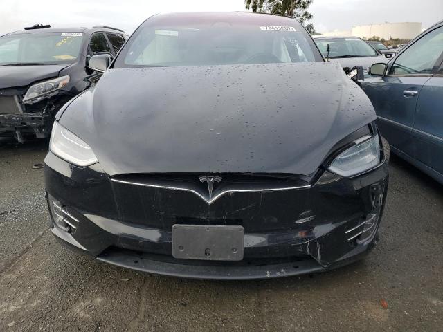 Photo 5 from auction – 2019 TESLA MODEL X with VIN 5YJXCAE27KF184489