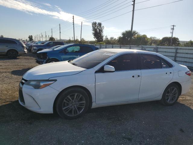 Photo 1 from auction – 2017 TOYOTA CAMRY LE with VIN 4T1BF1FK1HU345902