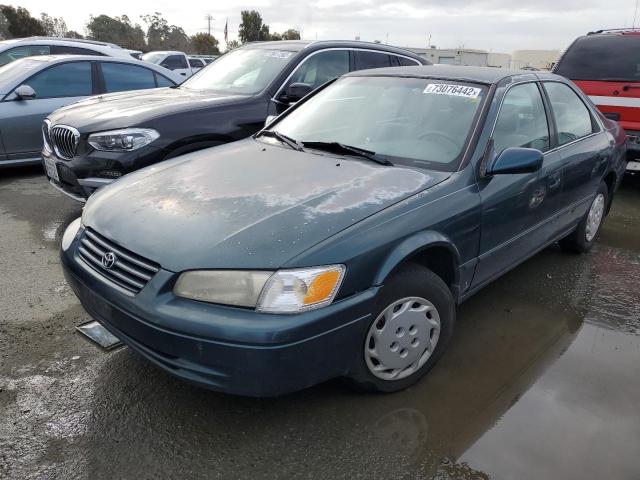 TOYOTA CAMRY CE 1997 with VIN 4T1BG22K5VU796612 - Photo from auction