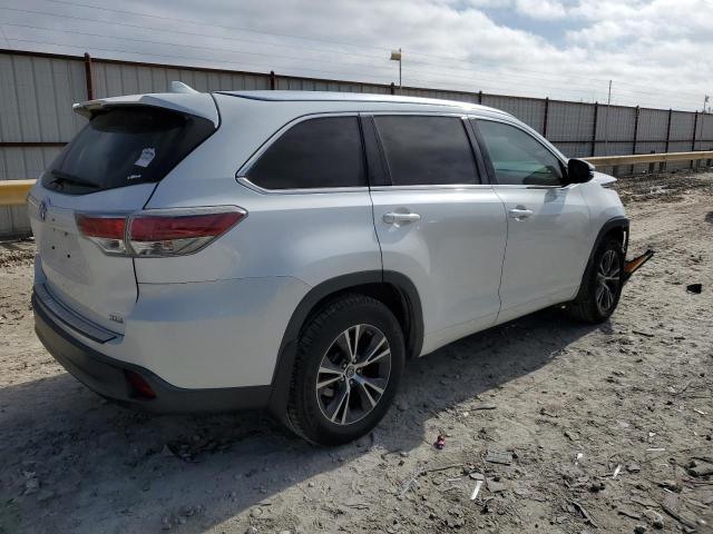 Photo 3 from auction – 2016 TOYOTA HIGHLANDER with VIN 5TDKKRFH3GS163673