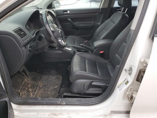 Photo 7 from auction – 2010 VOLKSWAGEN JETTA WOLF with VIN 3VWRJ7AJ1AM041303