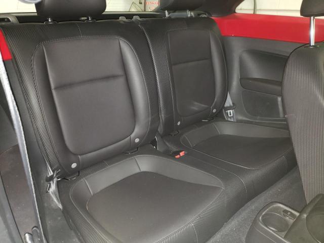 Photo 10 from auction – 2014 VOLKSWAGEN BEETLE with VIN 3VWJX7AT3EM614284