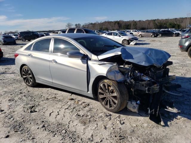 Photo 4 from auction – 2013 HYUNDAI SONATA SE with VIN 5NPEC4AC2DH627188
