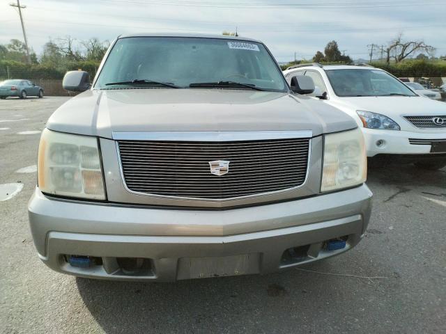 Photo 5 from auction – 2002 CADILLAC ESCALADE L with VIN 1GYEC63T12R156837