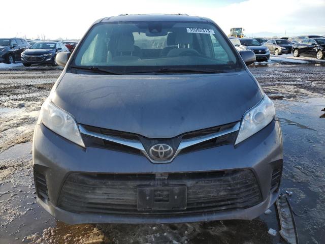 Photo 5 from auction – 2018 TOYOTA SIENNA LE with VIN 5TDJZ3DCXJS196589
