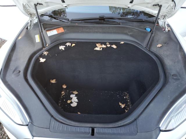 Photo 11 from auction – 2015 TESLA MODEL S P8 with VIN 5YJSA1H47FF082001
