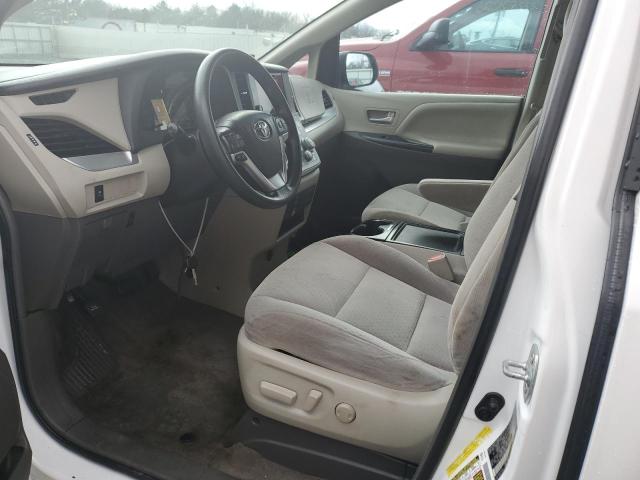 Photo 7 from auction – 2015 TOYOTA SIENNA LE with VIN 5TDKK3DC8FS551890