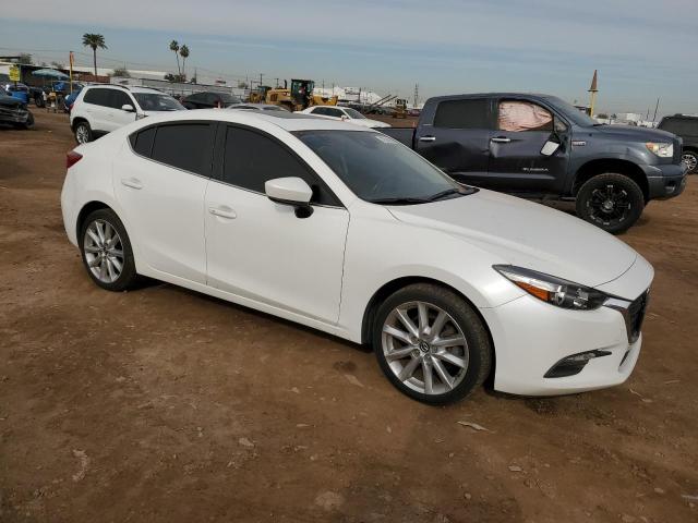 Photo 4 from auction – 2017 MAZDA 3 TOURING with VIN 3MZBN1V71HM114150