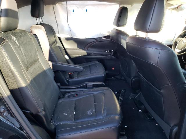 Photo 11 from auction – 2017 TOYOTA HIGHLANDER with VIN 5TDDZRFH5HS377456