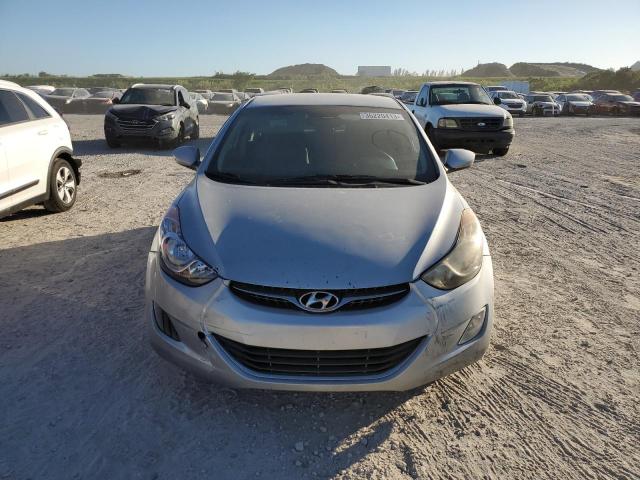 Photo 5 from auction – 2013 HYUNDAI ELANTRA with VIN KMHDH4AE5DU640324