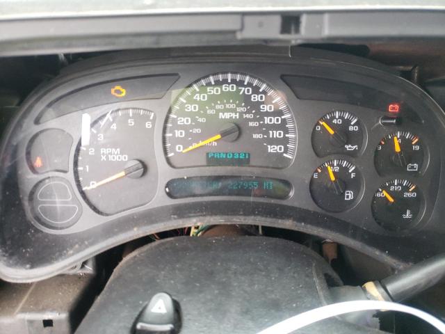 Photo 9 from auction – 2004 CHEVROLET SILVERADO with VIN 2GCEK19T341145353