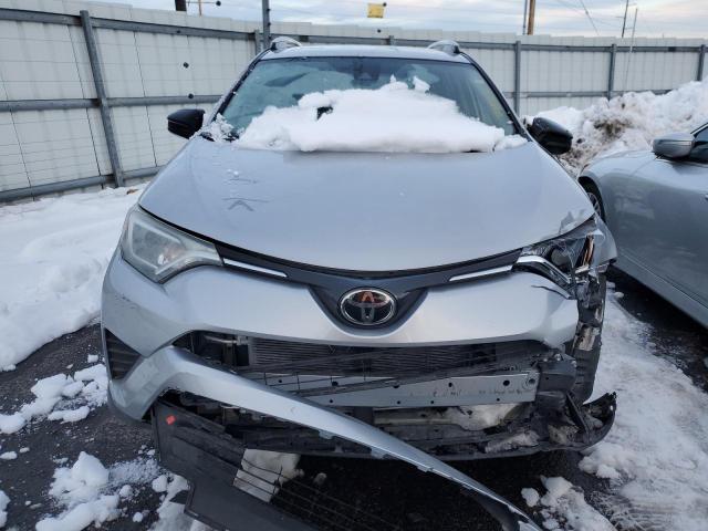 Photo 5 from auction – 2017 TOYOTA RAV4 LE with VIN 2T3BFREV5HW622441