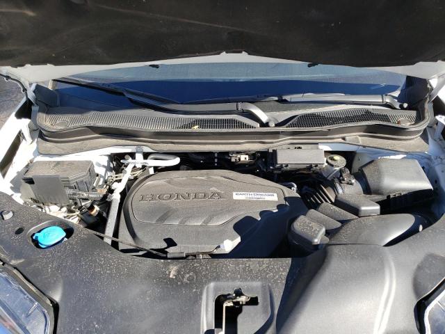 Photo 11 from auction – 2019 HONDA PILOT TOUR with VIN 5FNYF5H66KB005702