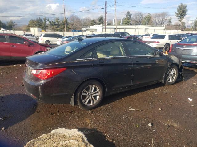 Photo 3 from auction – 2013 HYUNDAI SONATA GLS with VIN 5NPEB4AC4DH606202