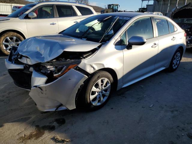 TOYOTA COROLLA LE 2022 with VIN 5YFEPMAE8NP370774 - Photo from auction