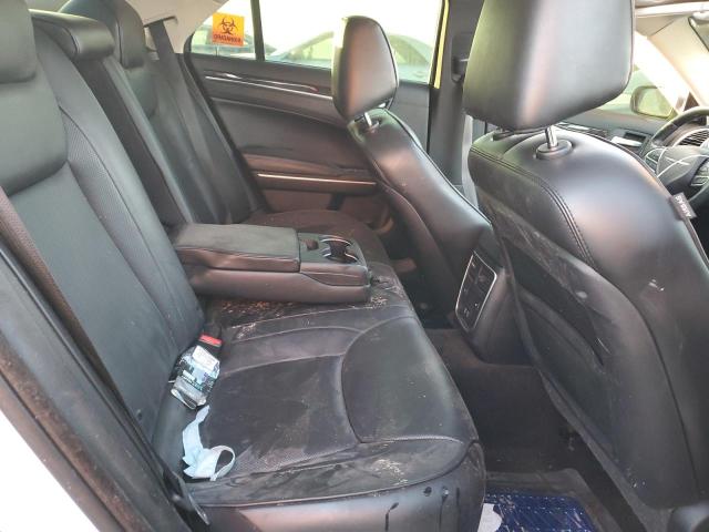 Photo 10 from auction – 2019 CHRYSLER 300 LIMITE with VIN 2C3CCAEG5KH559921