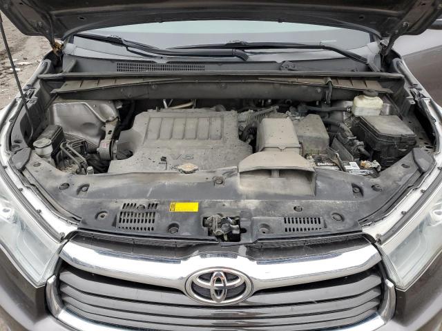 Photo 11 from auction – 2015 TOYOTA HIGHLANDER with VIN 5TDBKRFH1FS176078