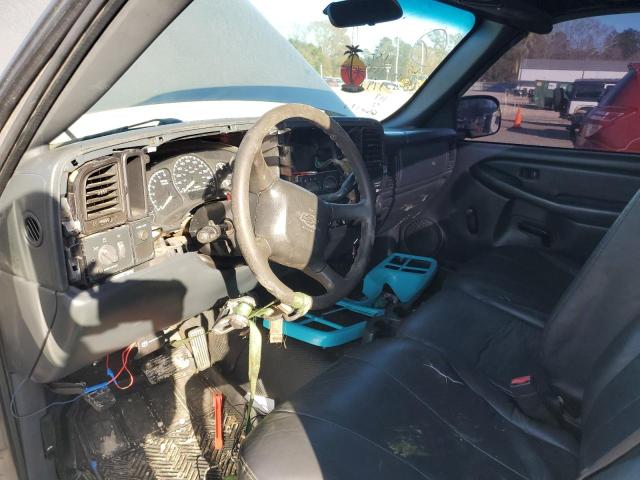 Photo 8 from auction – 2002 CHEVROLET SILVERADO with VIN 1GCEC14W72Z179766