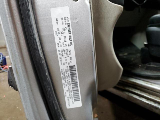 Photo 14 from auction – 2011 CHRYSLER TOWN & COU with VIN 2A4RR8DG8BR780447