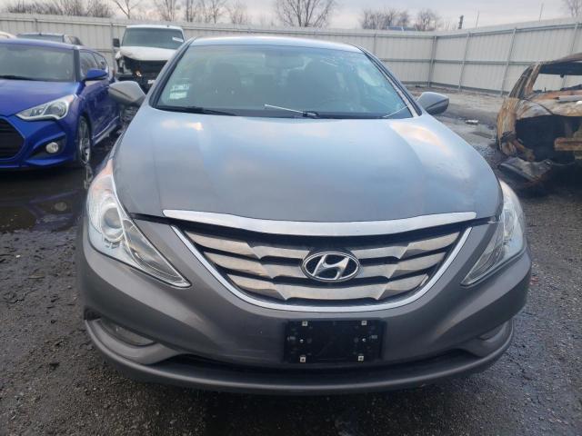 Photo 5 from auction – 2013 HYUNDAI SONATA SE with VIN 5NPEC4AC9DH613143