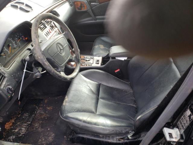 Photo 7 from auction – 1999 MERCEDES-BENZ E 320 4MAT with VIN WDBJF82H5XX024461
