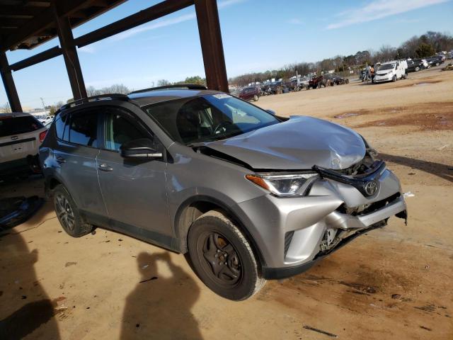 Photo 4 from auction – 2018 TOYOTA RAV4 LE with VIN 2T3ZFREV7JW521910