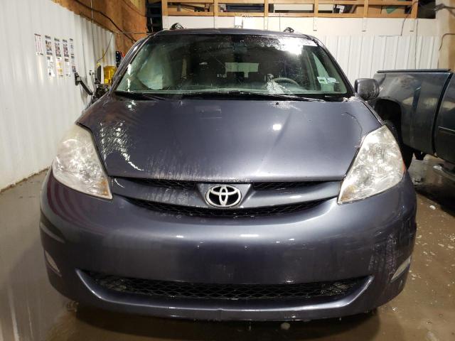 Photo 5 from auction – 2007 TOYOTA SIENNA XLE with VIN 5TDBK22C07S008452