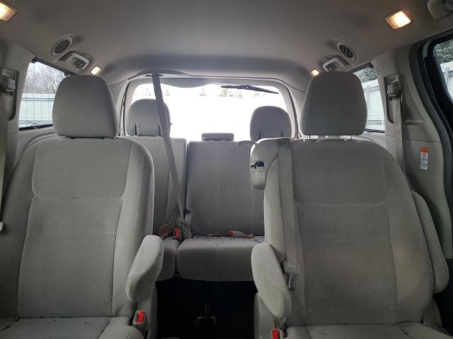 Photo 10 from auction – 2015 TOYOTA SIENNA LE with VIN 5TDKK3DC8FS551890