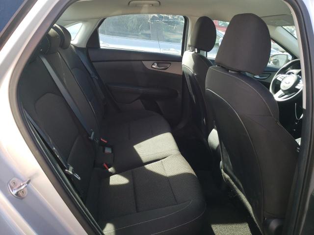 Photo 10 from auction – 2019 KIA FORTE FE with VIN 3KPF24AD9KE061323